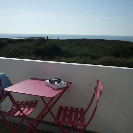 Hotel De La Petite Plage Saint-Georges-d'Oleron Exteriör bild